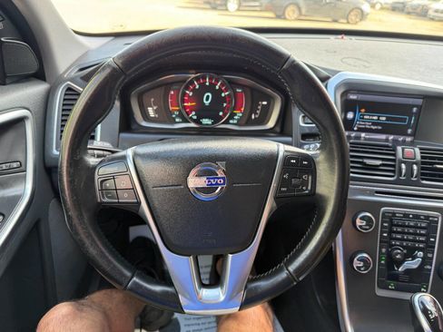 Used 2014 Volvo XC60 3.2 image 26