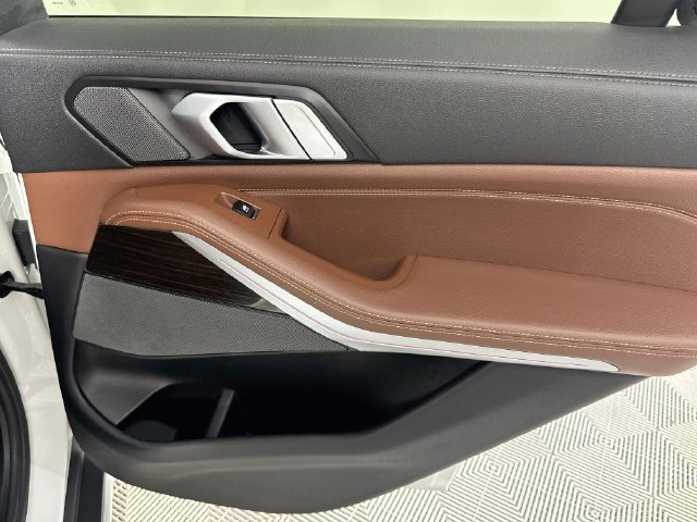 Used 2020 BMW X5 xDrive40i w/ Premium Package AWD/4WD image 25