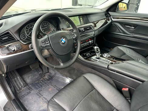 Used 2013 BMW 528i Sedan RWD image 10