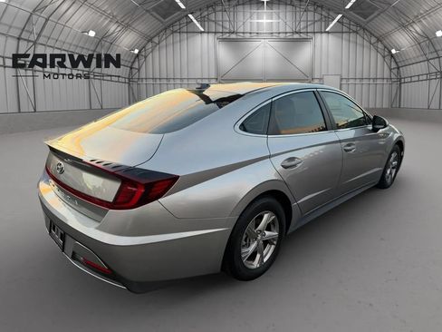 Used 2020 Hyundai Sonata SE w/ Cargo Package FWD image 9