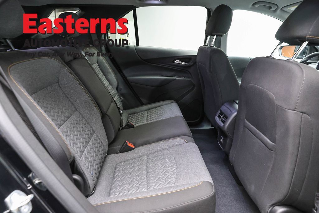 Used 2024 Chevrolet Equinox LT FWD image 24