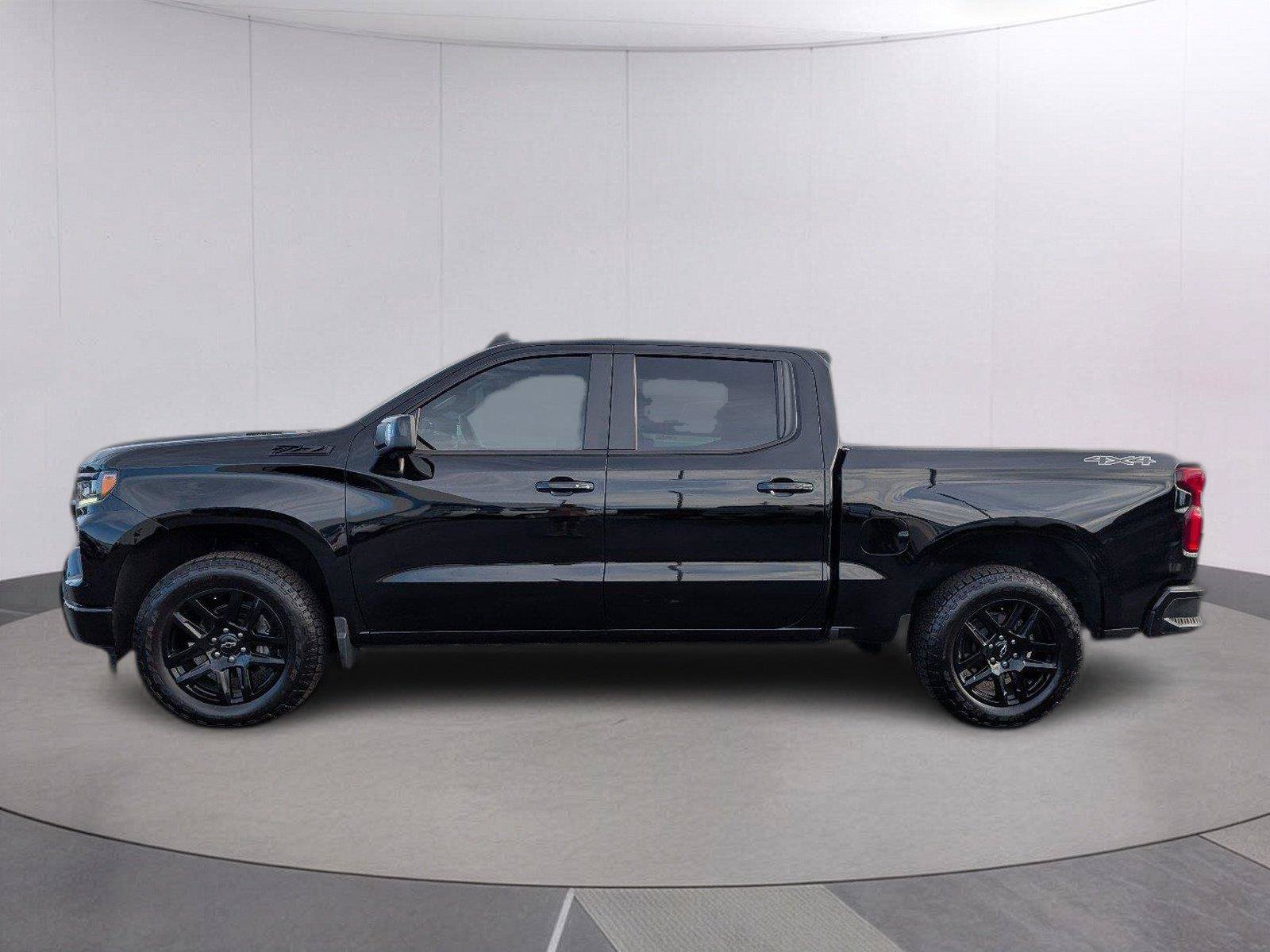 Used 2025 Chevrolet Silverado 1500 RST w/ RST All Star Premium Package AWD/4WD image 2