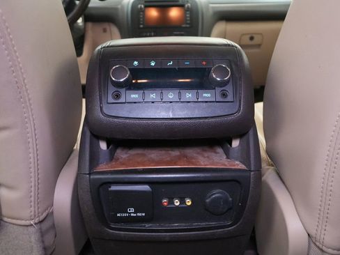 Used 2012 Buick Enclave Premium w/ Trailering Provision Package image 25