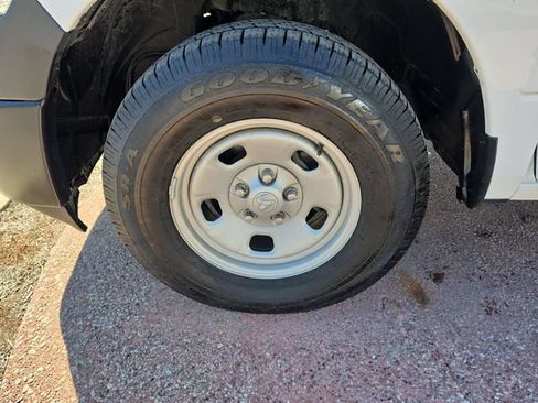 Used 2023 RAM 1500 Tradesman AWD/4WD image 14