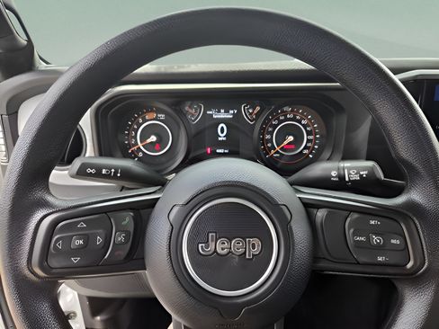 Certified 2025 Jeep Wrangler Unlimited Sport AWD/4WD image 18