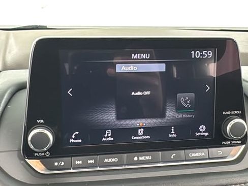 Certified 2023 Nissan Rogue S image 24