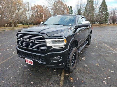 Used 2022 RAM 2500 Laramie image 2
