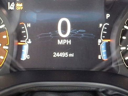 Used 2023 Jeep Compass Limited image 24