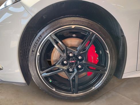 Used 2020 Chevrolet Corvette Stingray Preferred Cpe w/ 2LT Preferred Equipment Group image 31