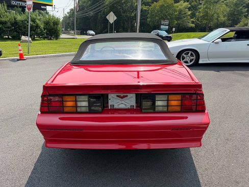 Used 1991 Chevrolet Camaro Z28 RWD image 6