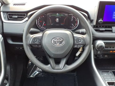 Used 2024 Toyota RAV4 LE AWD/4WD image 13