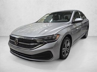 Used 2024 Volkswagen Jetta SE FWD video 1