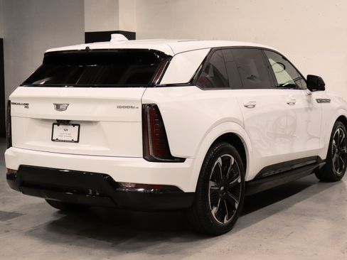 Used 2025 Cadillac Escalade IQ Sport 2 AWD/4WD image 5