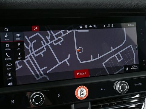 New 2025 Porsche Macan image 15