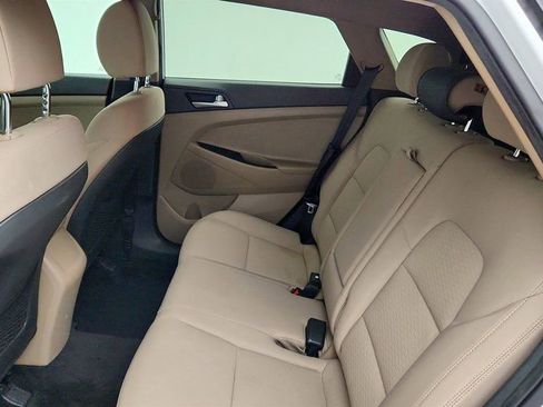 Used 2021 Hyundai Tucson Value FWD image 20