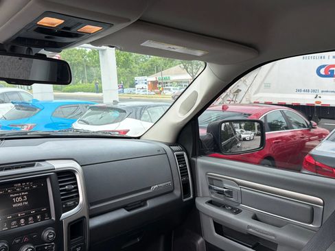 Used 2016 RAM 1500 Big Horn AWD/4WD image 17