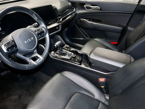 Used 2023 Kia Sportage EX image 24