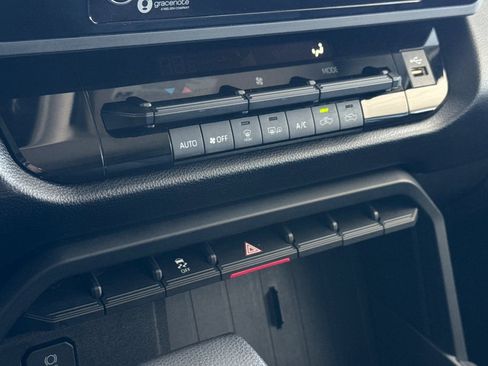 Used 2022 Toyota Tundra SR w/ SR Tow Package image 22