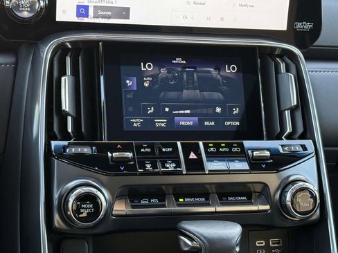 Used 2024 Lexus LX 600 4WD w/ Appearance Package image 19