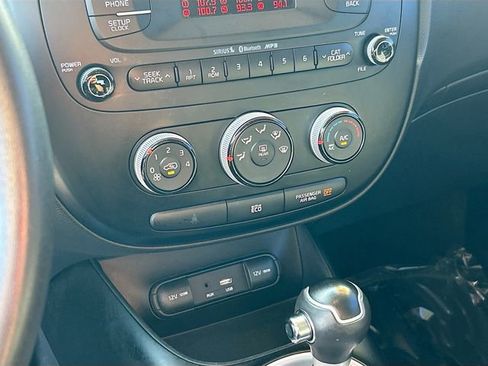 Used 2016 Kia Soul FWD image 11