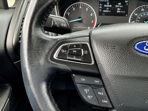 Used 2021 Ford EcoSport Titanium image 22