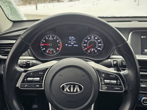 Used 2019 Kia Optima S w/ S Panoramic Sunroof Package image 18