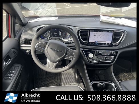 New 2026 Chrysler Pacifica Limited image 20