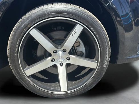 Used 2018 Ford Flex Limited FWD image 21