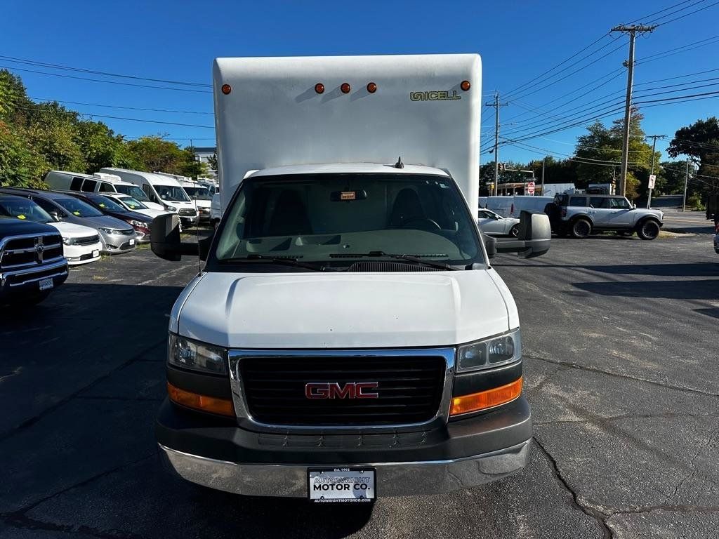 Used 2022 GMC Savana 3500 Extended w/ Power Convenience Package RWD image 7