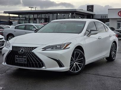 Used 2025 Lexus ES 300h w/ Premium Package