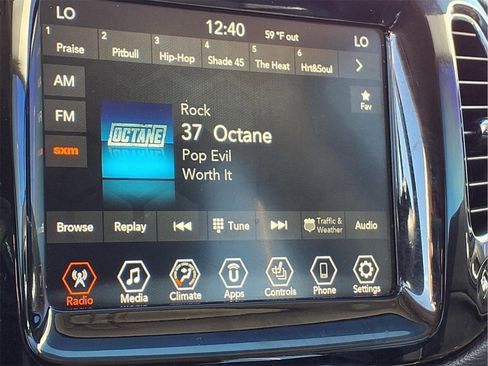 Used 2018 Jeep Compass Limited image 17