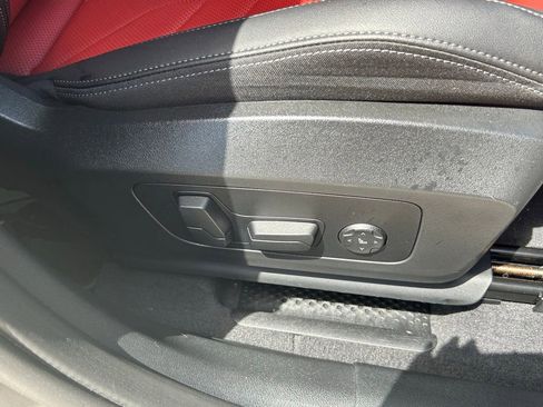 Used 2025 BMW X1 xDrive28i w/ Convenience Package image 33