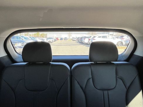 New 2026 Kia Sorento S image 13