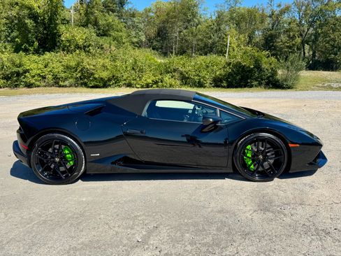 Used 2017 Lamborghini Huracan LP 610-4 image 9