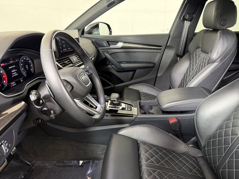 Used 2023 Audi SQ5 Premium Plus w/ Premium Plus Package image 5