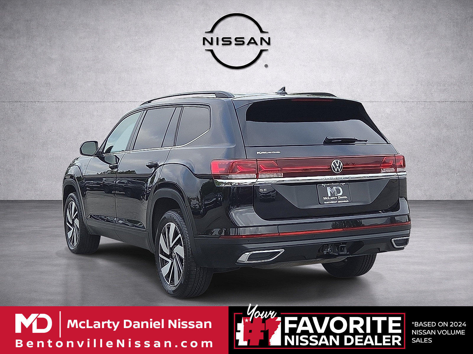 Used 2025 Volkswagen Atlas SE FWD image 4
