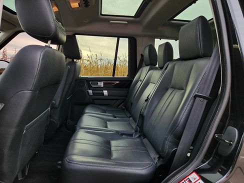 Used 2016 Land Rover LR4 HSE Silver Edition image 20
