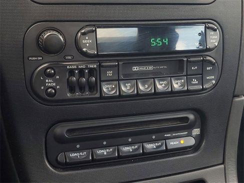 Used 2002 Dodge Intrepid ES image 22