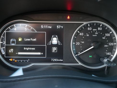 Certified 2024 Nissan Versa SV image 21