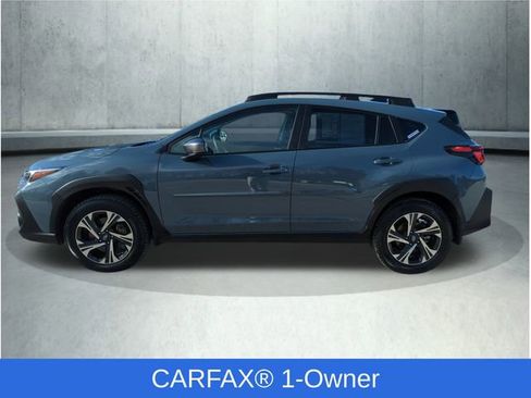 Used 2024 Subaru Crosstrek 2.0i Premium image 2