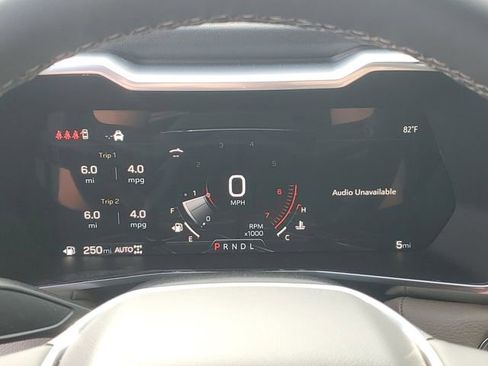 New 2026 GMC Canyon Denali AWD/4WD image 8