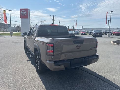 Used 2023 Nissan Frontier PRO-4X w/ Pro Convenience Package image 5