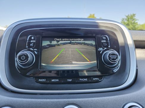 Used 2017 FIAT 500X Trekking FWD image 2