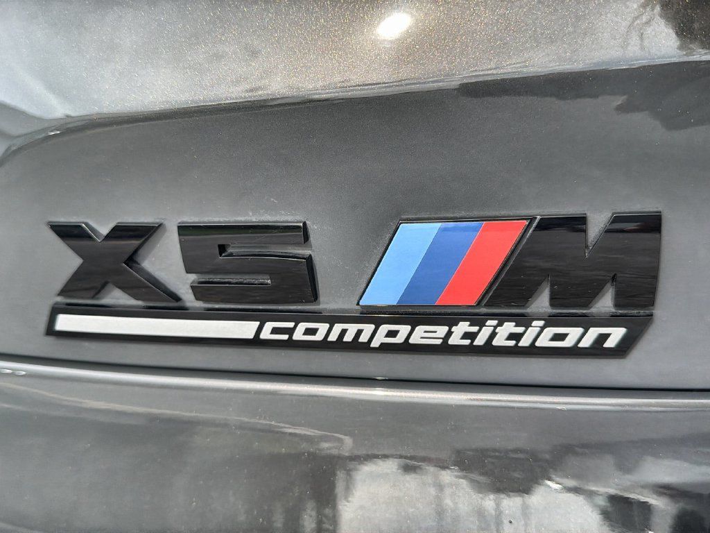 Used 2025 BMW X5 M Competition w/ Executive Package AWD/4WD image 15