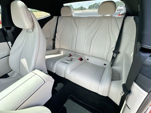 Used 2024 Mercedes-Benz CLE 300 4MATIC Coupe image 24