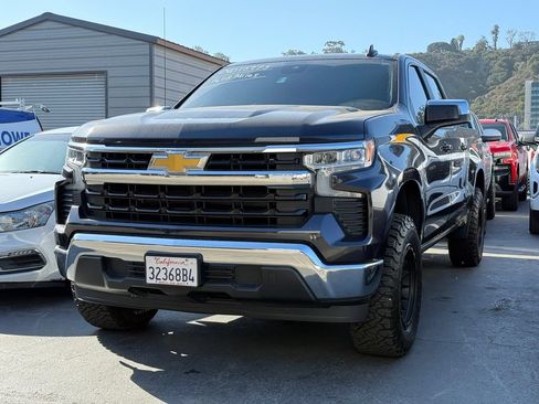 Used 2024 Chevrolet Silverado 1500 LT RWD image 22