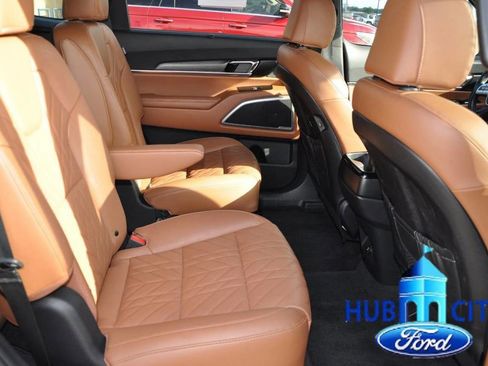 Used 2023 Kia Telluride EX X-Line image 14
