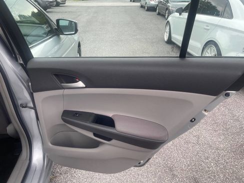 Used 2008 Honda Accord LX-P image 24