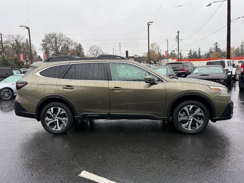 Used 2020 Subaru Outback Limited XT w/ Popular Package #2 image 8