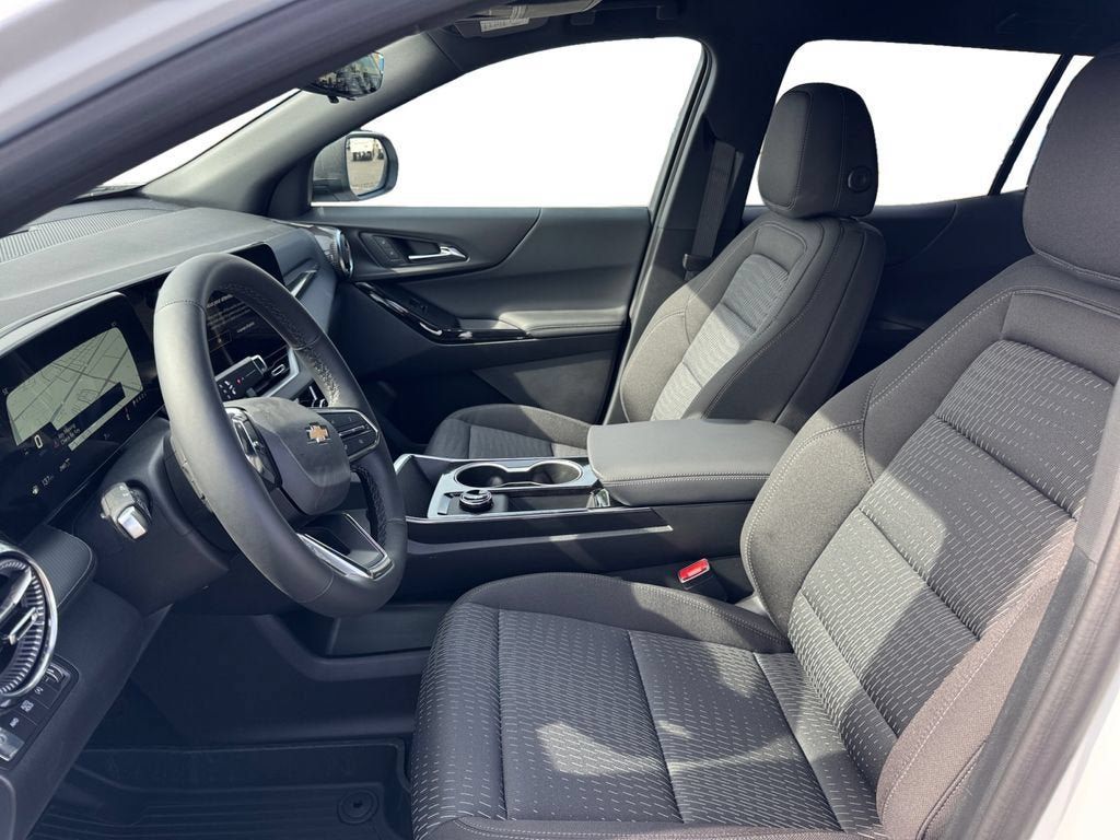 Certified 2026 Chevrolet Equinox LT w/ Safety and Technology Package AWD/4WD image 10